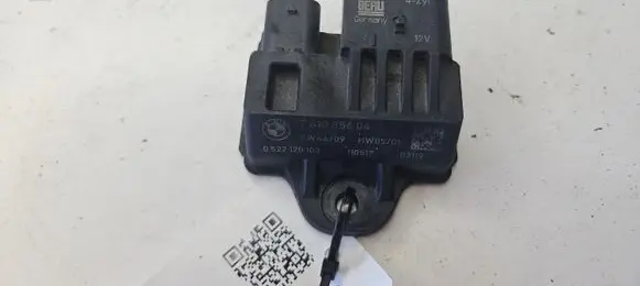 BMW 5 F10 F11 Glow plug pre-heat relay 0522120103 7810856