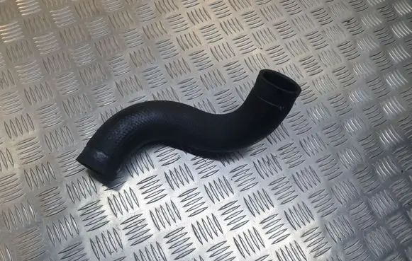 Nissan Juke I F15 Intercooler hose/pipe