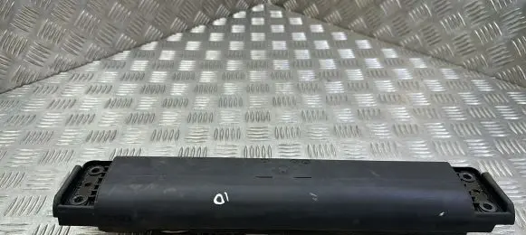 Knee airbag