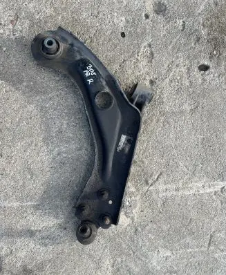 Peugeot 308 Front lower control arm/wishbone 7AAA270093687D