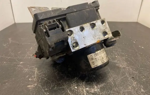 Volvo XC70 ABS Pump P08671225 127321 10020403674
