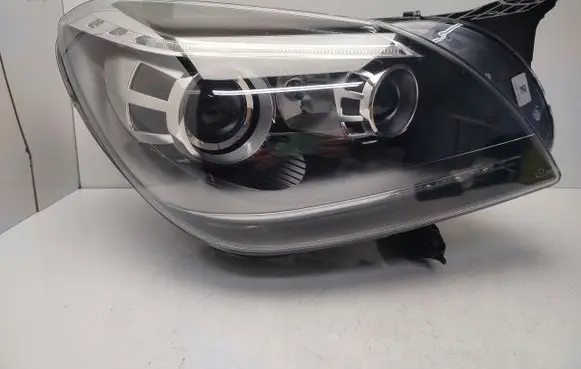 Mercedes-Benz SLK R172 Headlight/headlamp A1728202659