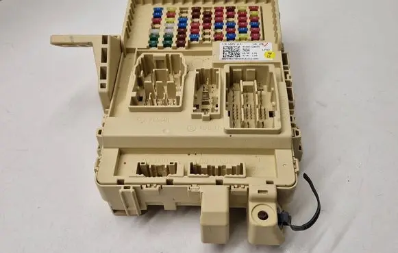Hyundai Ioniq 5 Fuse module 91950GI040 91950GF040