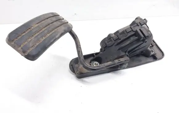 Renault Espace - Grand espace IV Accelerator throttle pedal 8200007512