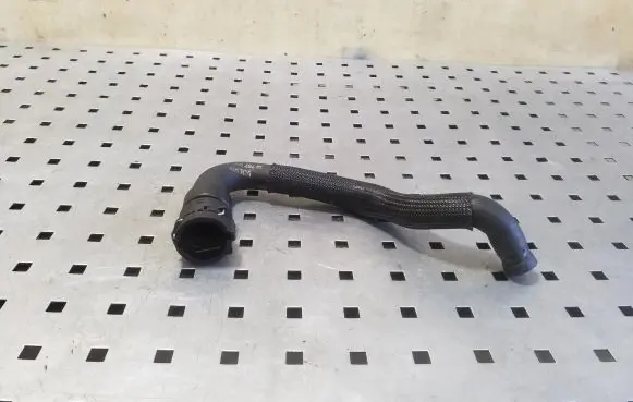 Volvo V40 Engine coolant pipe/hose 30757896