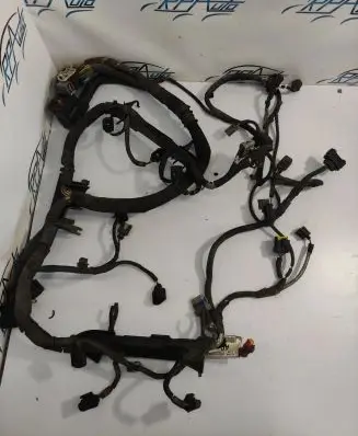Jaguar XF Engine installation wiring loom 8X2Q9H589 12071249000