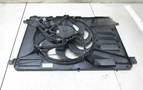 Volvo S60 Electric radiator cooling fan