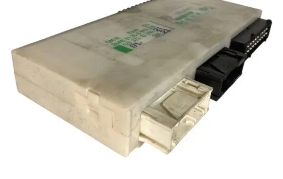 BMW 5 E39 Comfort/convenience module 6913519 61356913519