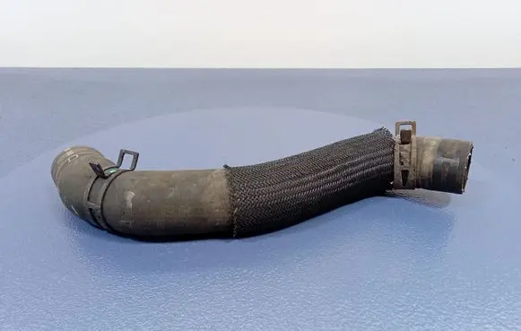 Toyota Avensis Verso Engine coolant pipe/hose