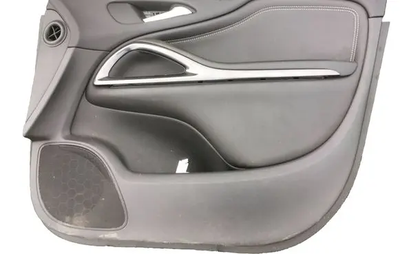 Opel Zafira C Coupe rear side trim panel 13464536 VR20151320199