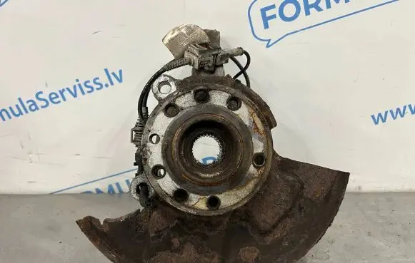 Opel Signum Front wheel hub spindle knuckle