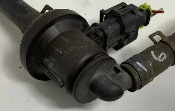 KIA Ceed Vacuum valve 