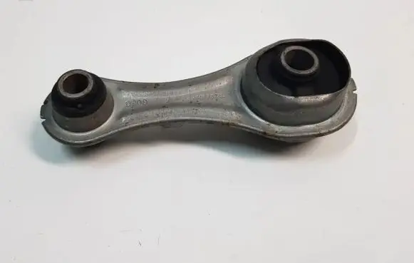 Renault Clio IV Engine mount vacuum valve 