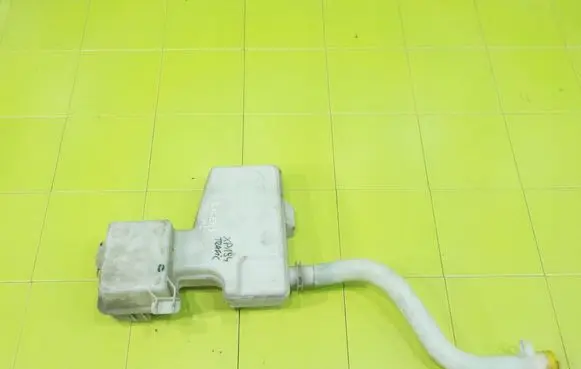 Renault Trafic III (X82) Windshield washer fluid reservoir/tank 93867991 XP194