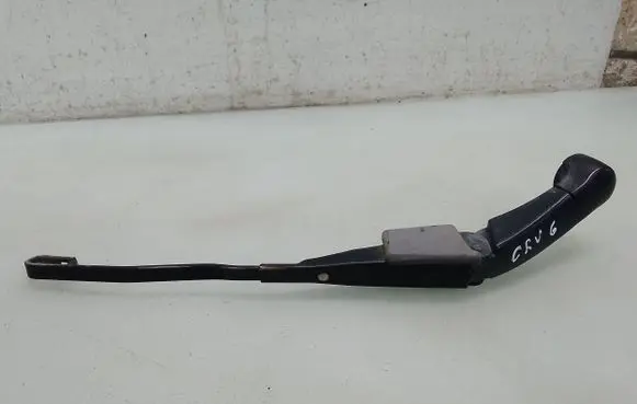 Honda CR-V Rear wiper blade arm 