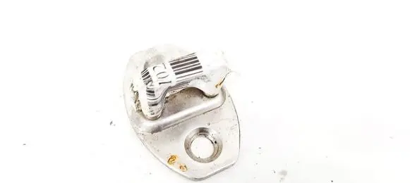 Audi A6 S6 C5 4B Front door lock loop/hook striker 