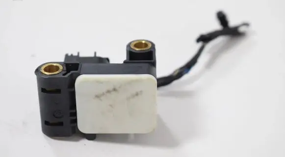 Skoda Octavia Mk3 (5E) Airbag deployment crash/impact sensor 0285003901 6956485