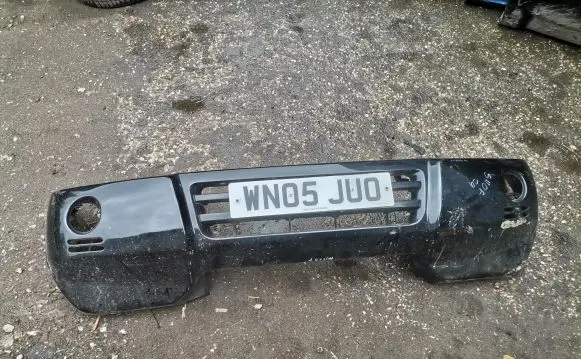 Mitsubishi Pajero Front bumper