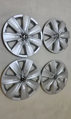 Volkswagen Polo VI R16 wheel hub/cap/trim 2GA601147