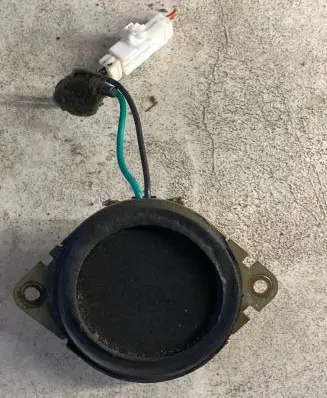 Jeep Cherokee III KJ Panel speaker 5100136998