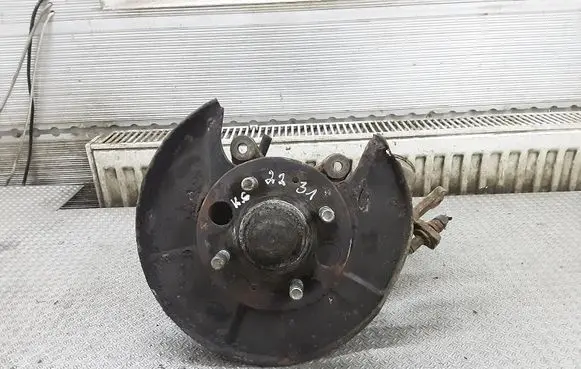 Honda Civic Rear wheel hub spindle/knuckle 