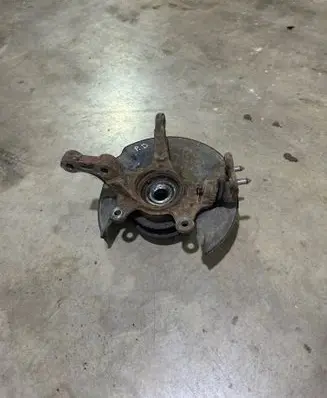 Honda CR-V Front wheel hub 