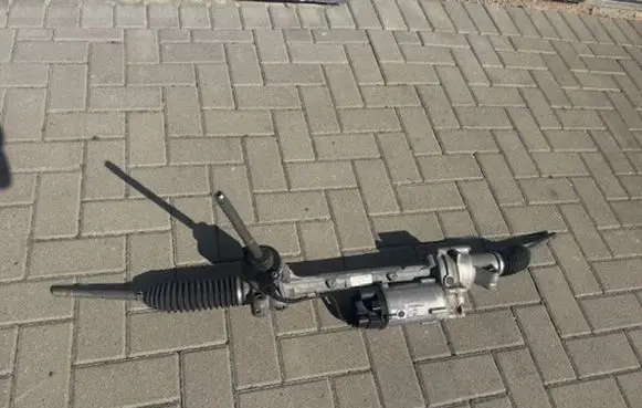 Land Rover Discovery Steering rack HK723200AB HK72-3200-AB