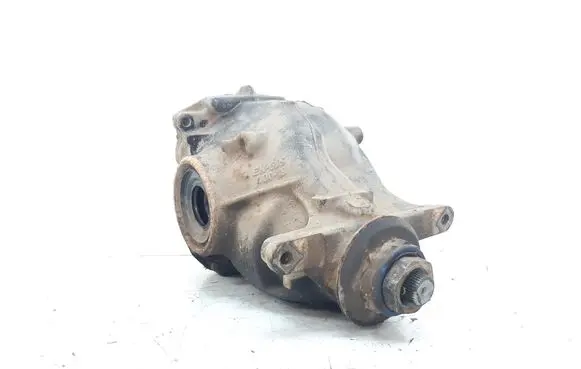 BMW X5 E70 Rear differential 7590913