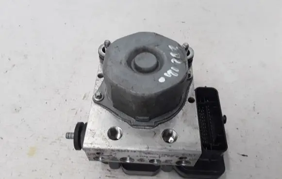 Renault Zoe ABS Pump 476609473R