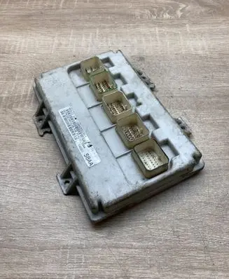 Dodge Grand Caravan Central body control module P04692158AA 04692158AA