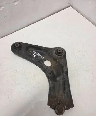 Citroen C3 Picasso Front lower control arm/wishbone