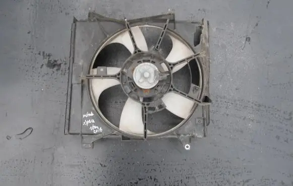Mitsubishi Space Star Radiator cooling fan shroud 955