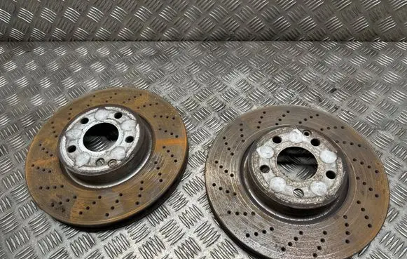 Mercedes-Benz E A207 Front brake disc
