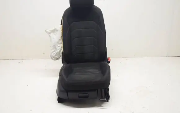 Volkswagen Tiguan Front driver seat 