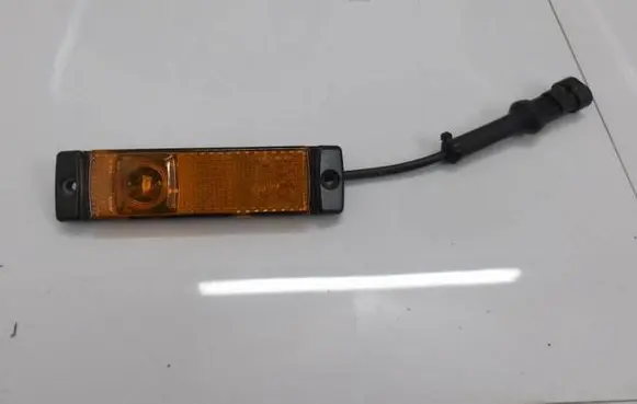 Mercedes-Benz Vito Viano W639 Third/center stoplight 157875