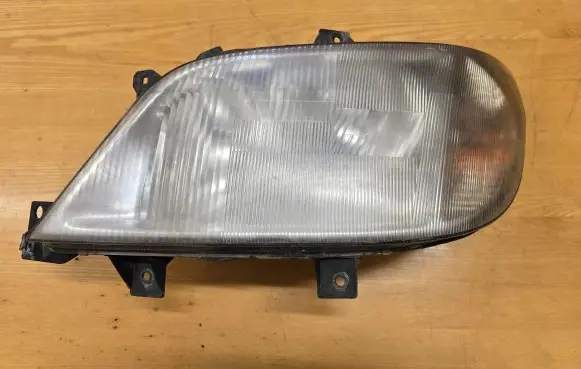 Mercedes-Benz Sprinter W901 W902 W903 W904 Headlight/headlamp 15053100 15149500