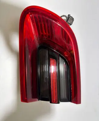 Porsche Macan (95B) Tailgate rear/tail lights 01150004