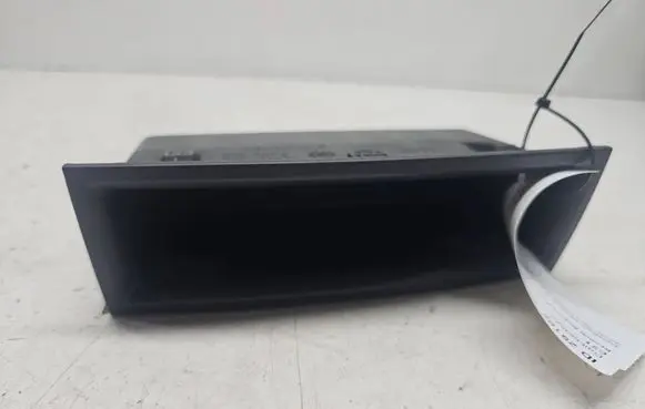 Renault Megane II Glove box 8200178946