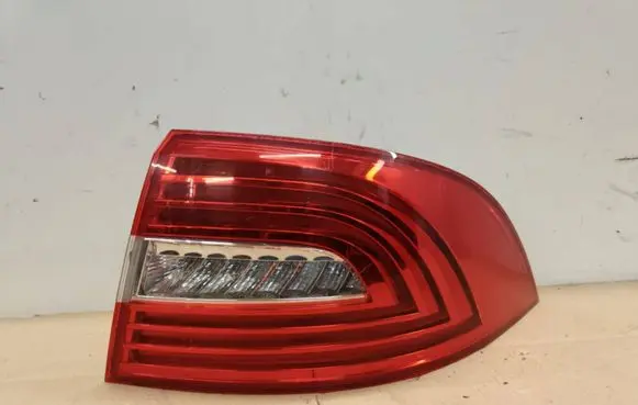 Skoda Superb B6 (3T) Rear/tail lights 3T5945096A SK0DA461F 205130705