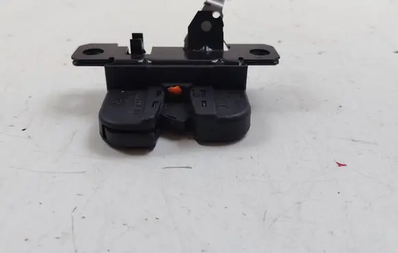 Porsche Cayenne (9PA) Tailgate/trunk/boot lock/catch/latch 7L5827505B