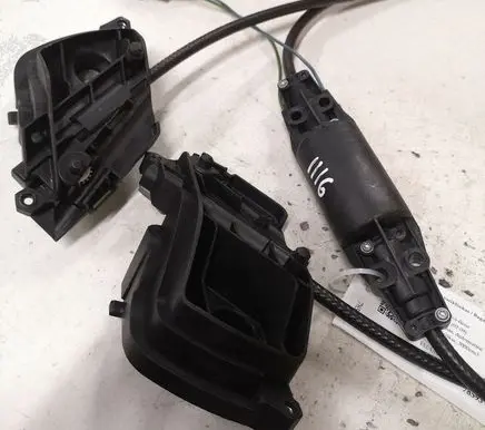 Mercedes-Benz E W211 Curtain motor 0745650