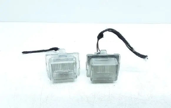 Mercedes-Benz E W212 Number plate light A2218200456