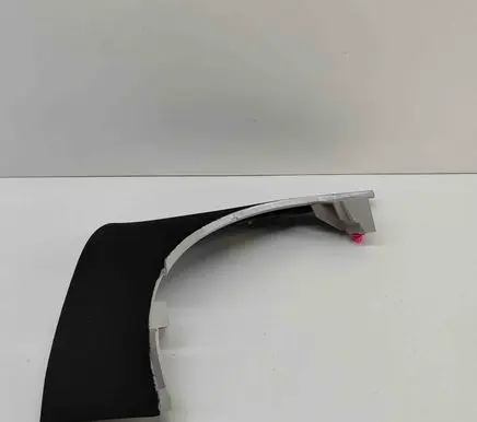 (C) pillar trim
