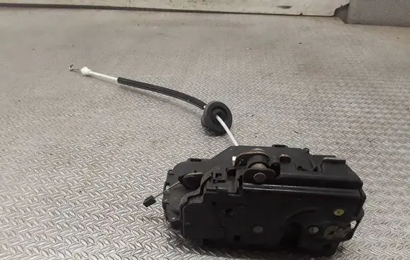 Audi A2 Rear door lock 8Z0839016D