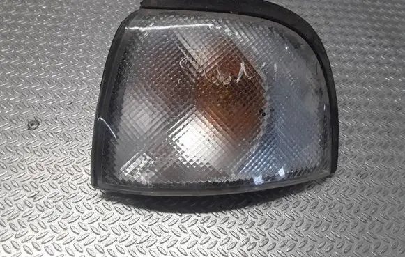 Nissan Sunny Front indicator light 012151561