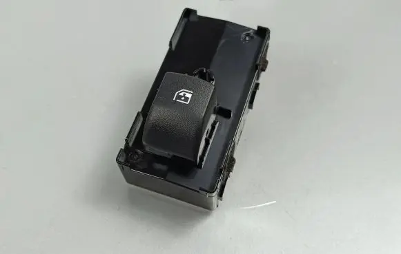 KIA Sportage Electric window control switch 93581R2200