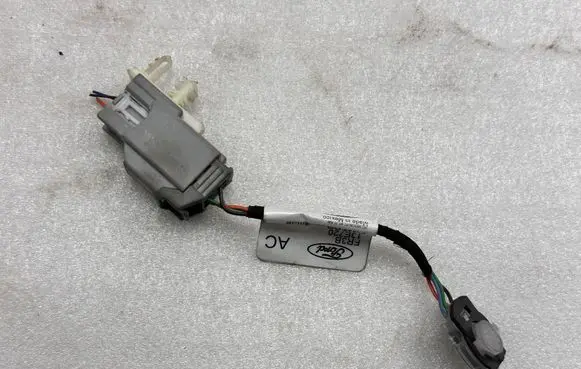 Ford Mustang VI Other wiring loom FR3B13E720