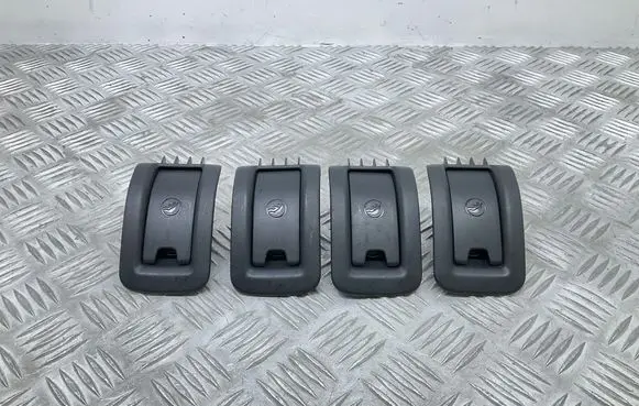Audi A3 S3 8V ISOFIX cover 8V7887233 8V7887187