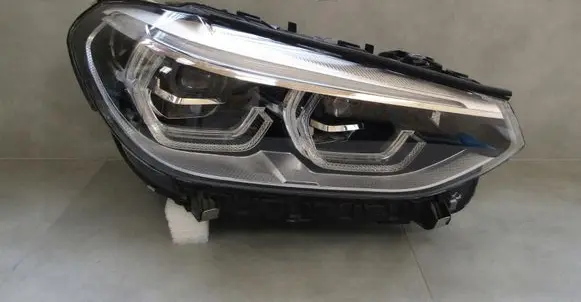 BMW X3 G01 Headlight/headlamp 8739654-02