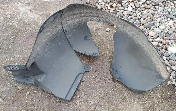 Volkswagen Eos Front wheel arch liner splash guards 1Q0805911B 1Q0805911C